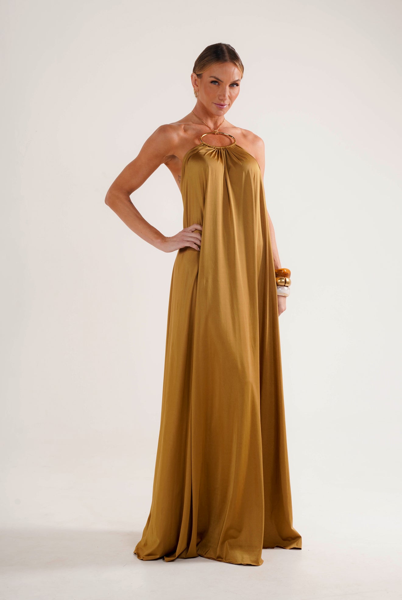 Golden Ring Halter Maxi Dress – Amazônia B2R