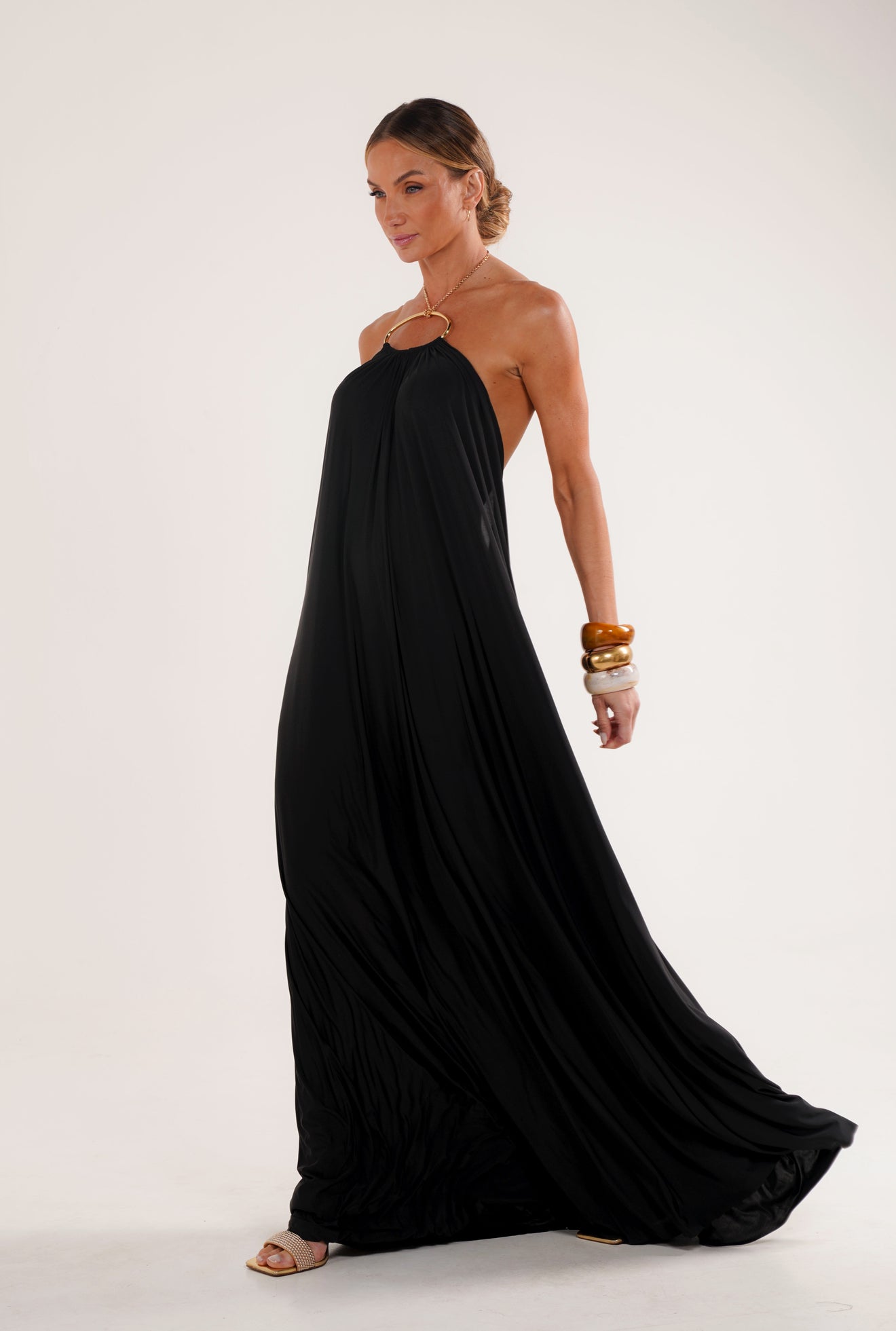 Golden Ring Halter Maxi Dress – Amazônia B2R