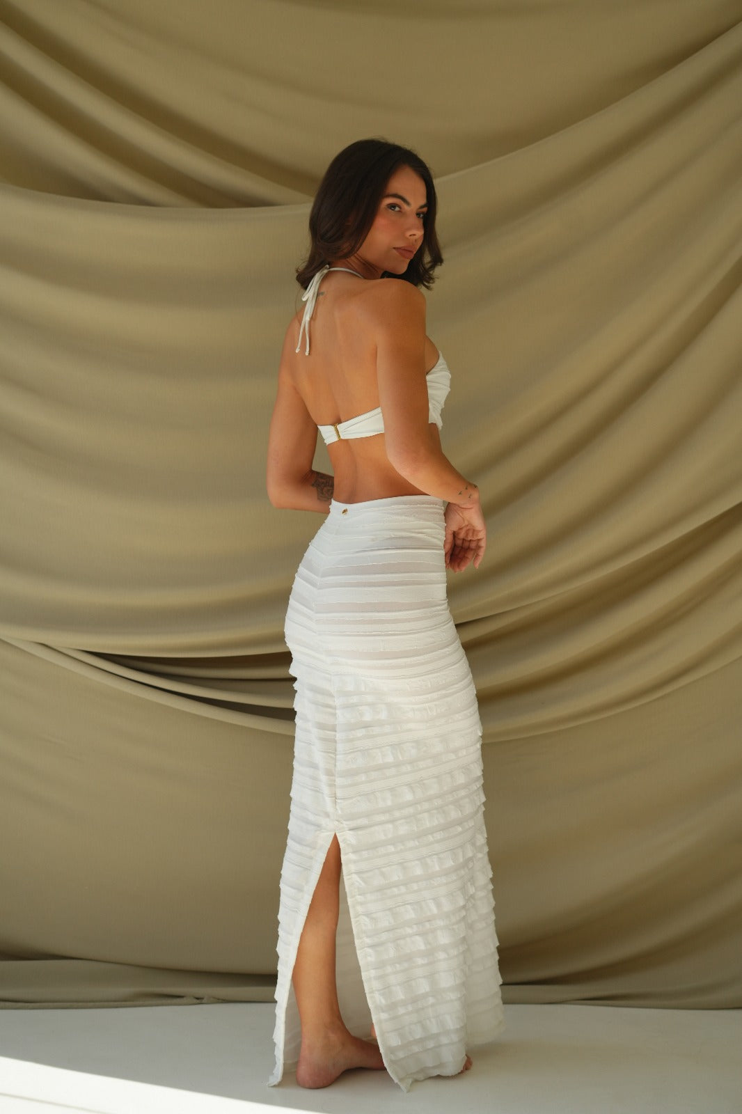 Amazônia B2R – Textured Convertible Dress/Skirt in Off-White