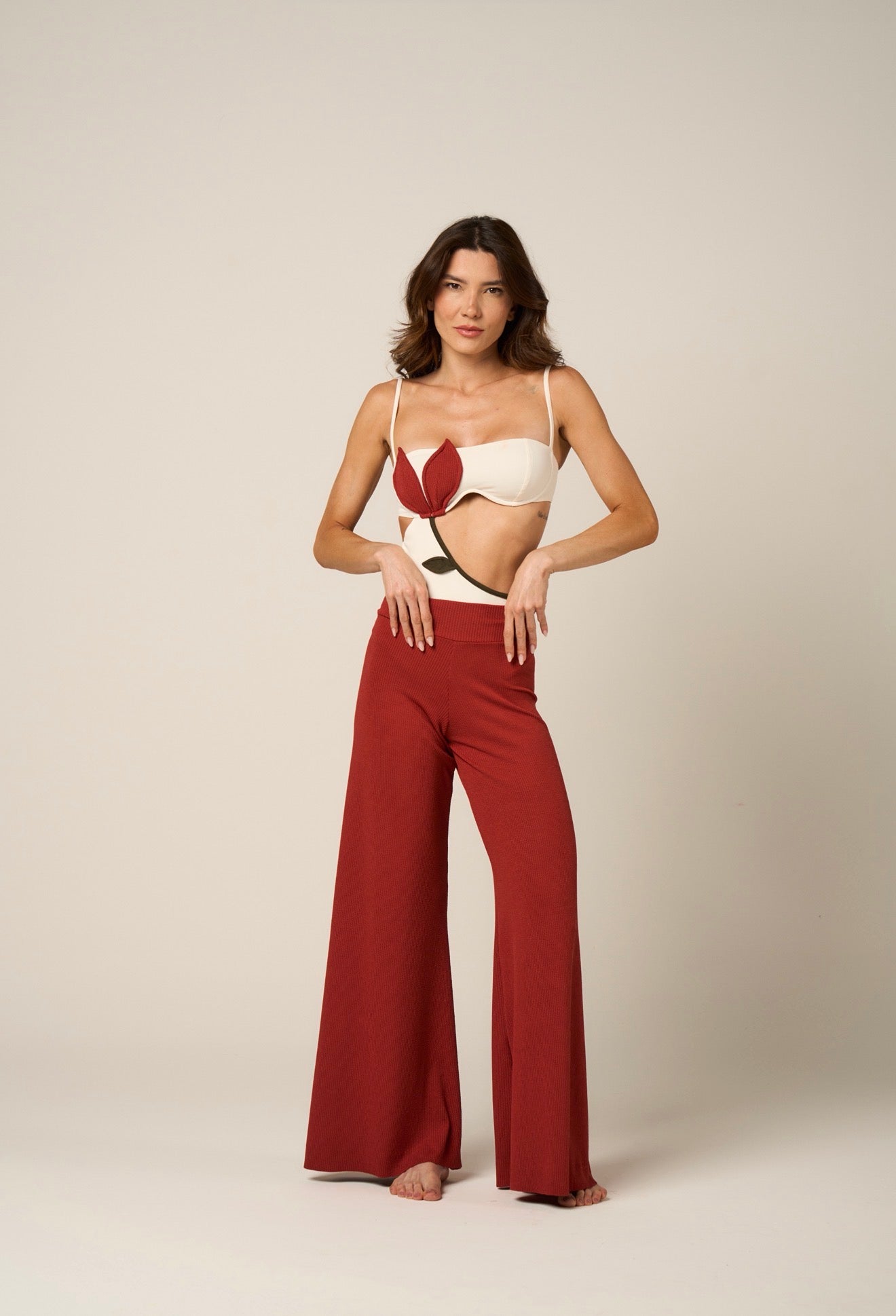 Anthurium One-Piece Swimsuit – Amazônia B2R