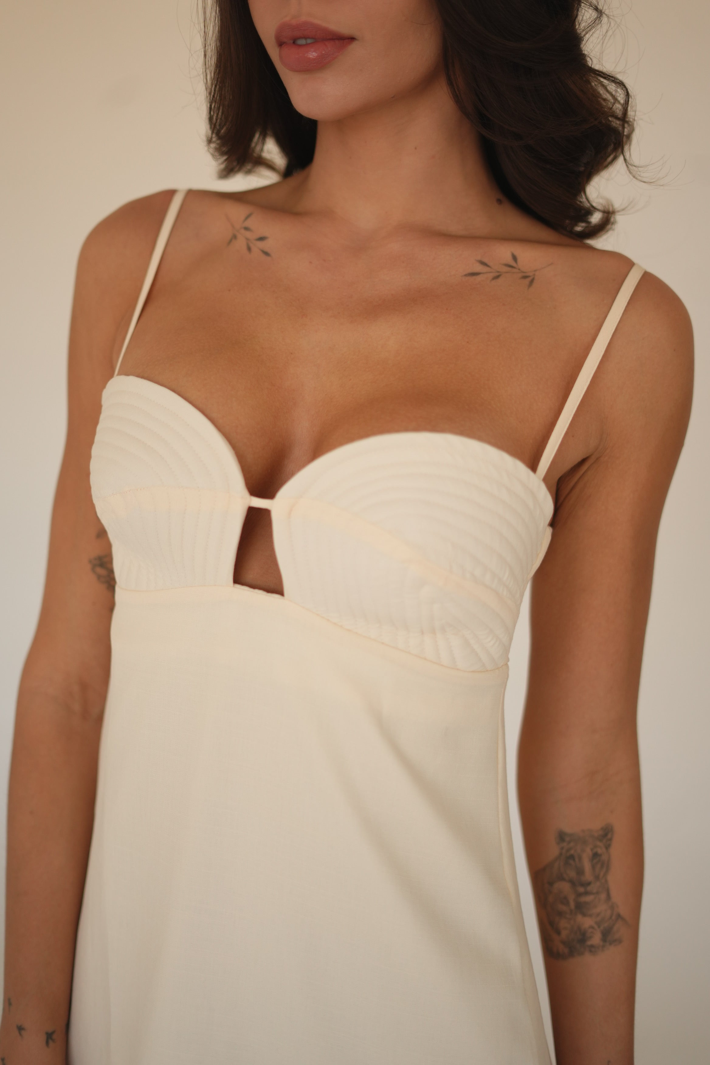 Structured Midi Dress – Amazônia B2R
