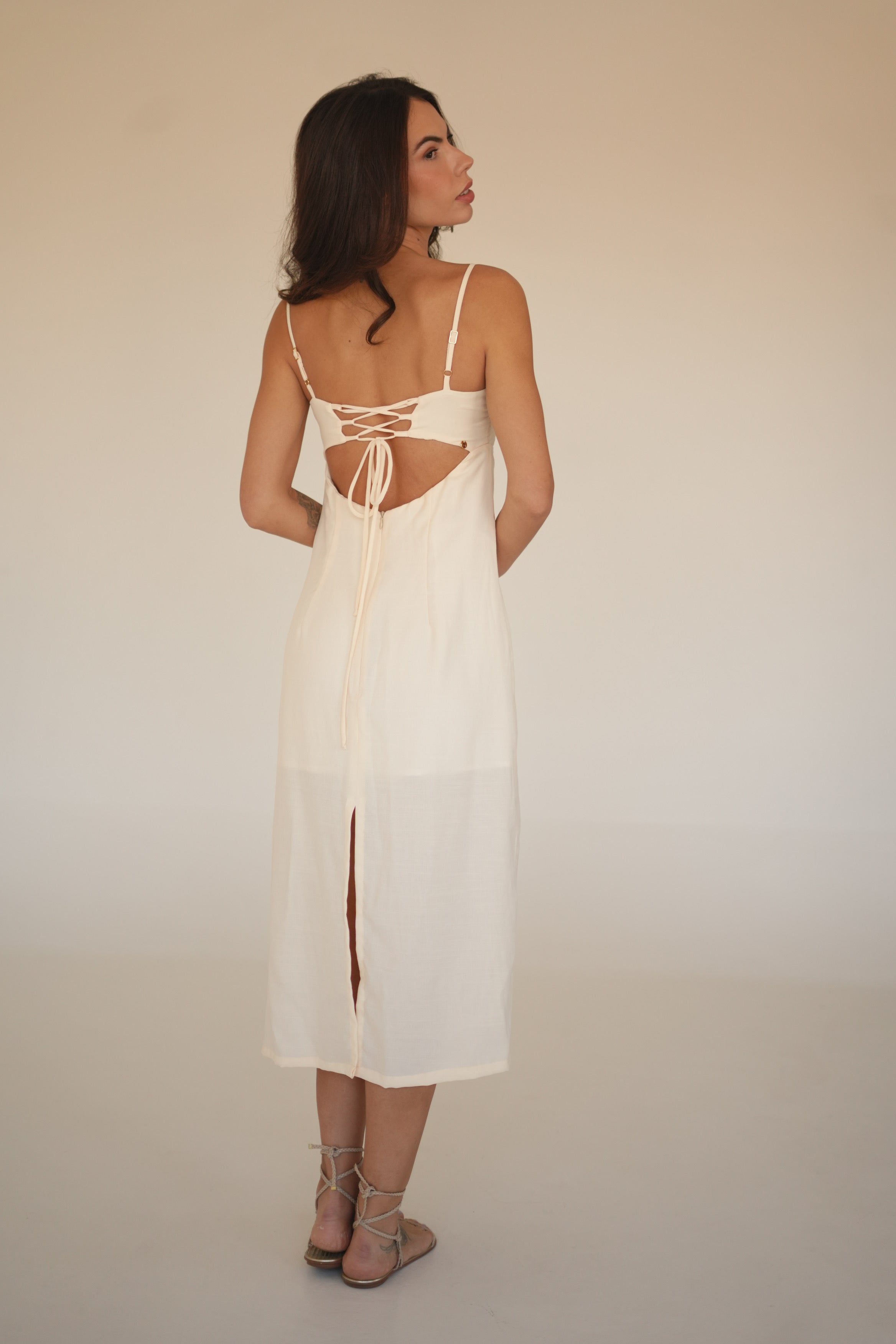 Structured Midi Dress – Amazônia B2R